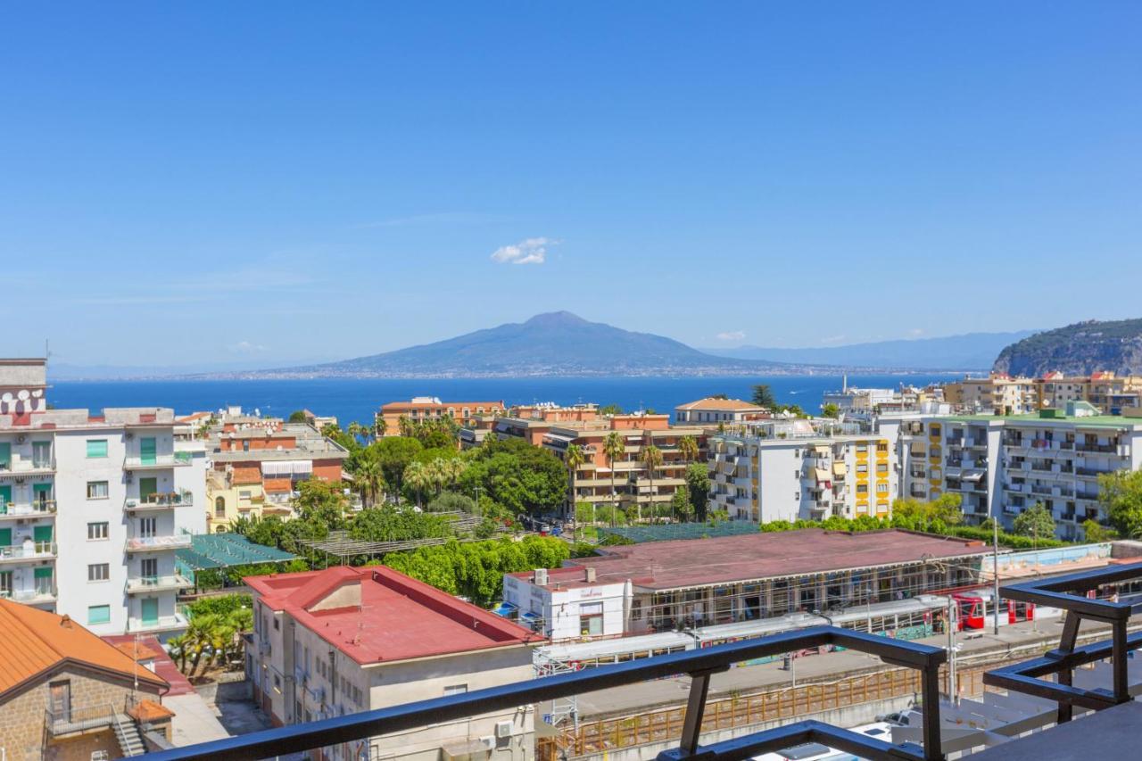 Amore Rentals - Appartamento Cielomare Sorrento Exterior photo